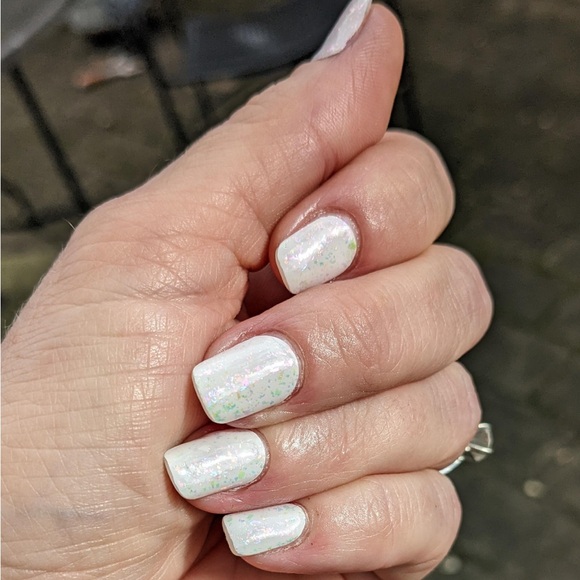 *Retired* Color Street: Chasing Clouds | Milky White Sparkle Glitter Party - Picture 12 of 16
